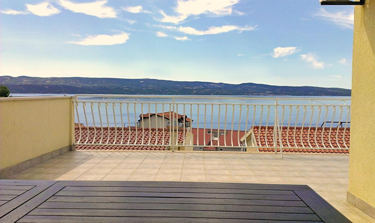 Apartments Marko Nemira Omiš Buitenkant foto