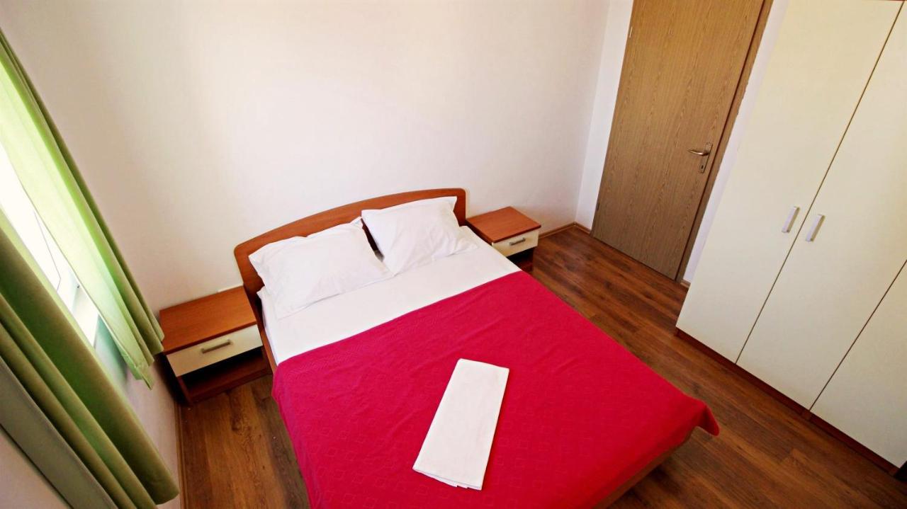Apartments Marko Nemira Omiš Buitenkant foto