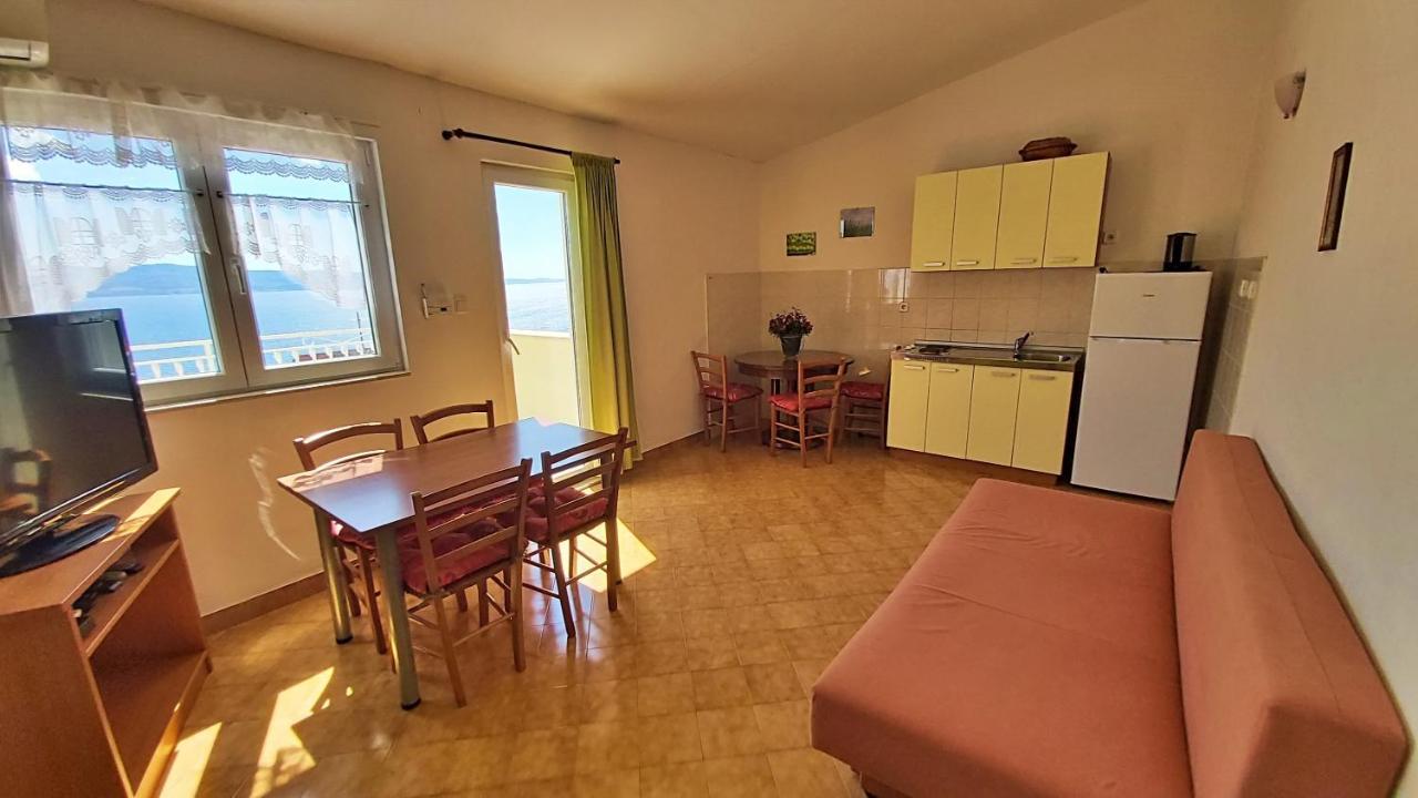 Apartments Marko Nemira Omiš Buitenkant foto